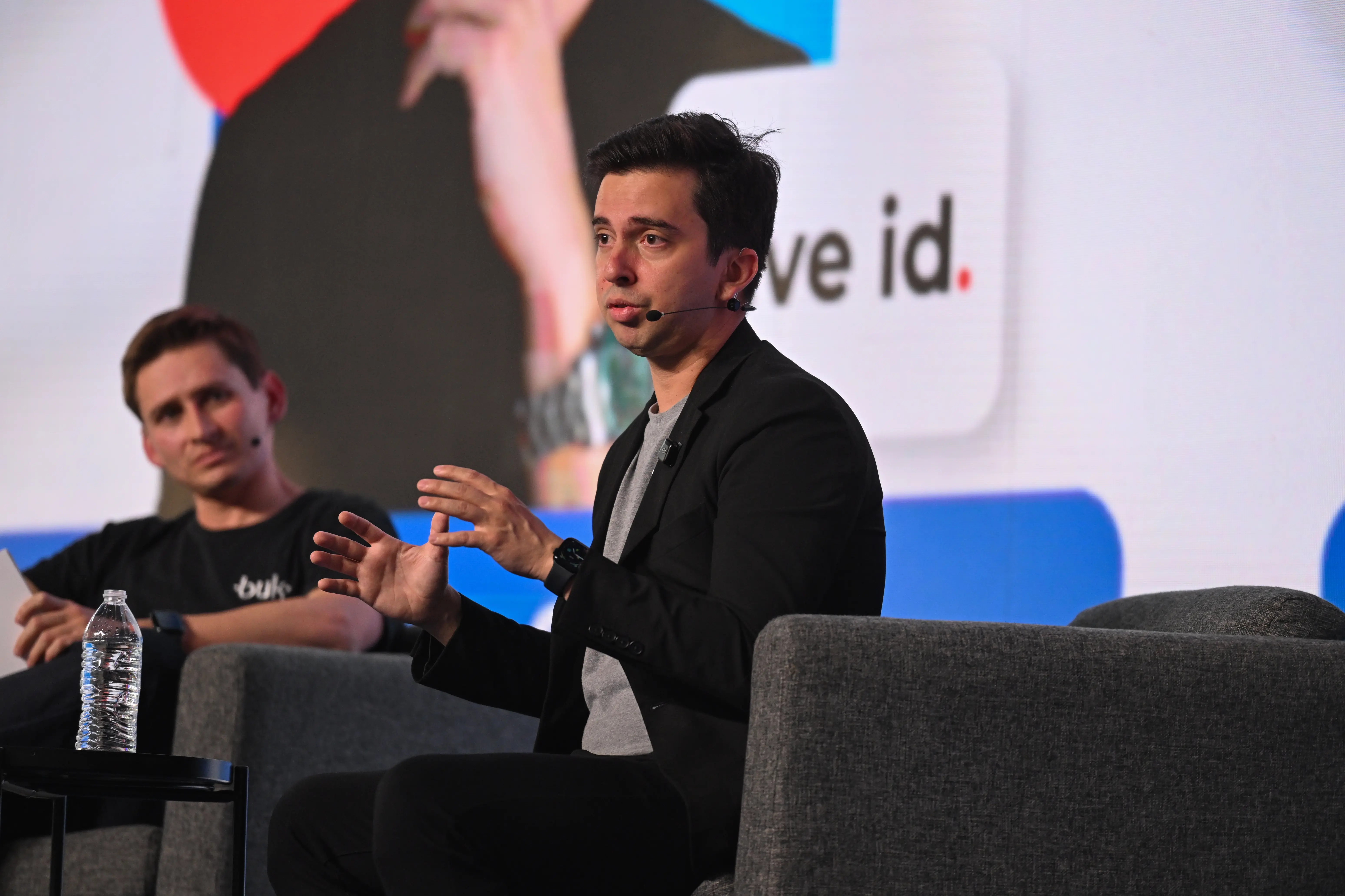 Vinicius Covas, experto en IA y transformación digital: “Hay que desarrollar el pensamiento crítico, saber retar a la inteligencia artificial y cuestionarla”
