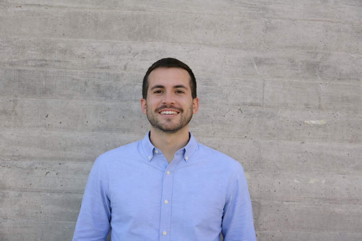 Él no encontraba trabajo. Hoy ayuda a otros a conseguirlo en 12 semanas